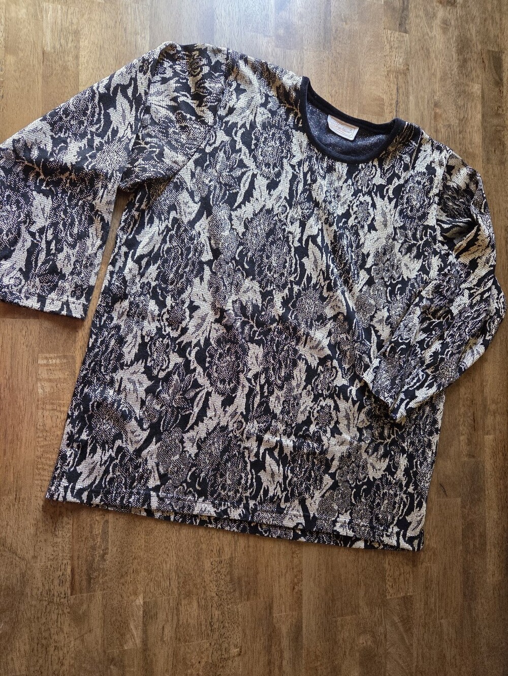 Gold Silver Metallic Floral Vintage Crewneck